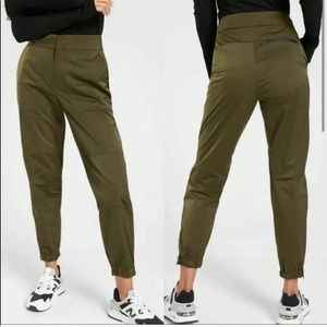 Athleta Radiant Five Pocket jogger